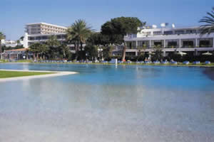 atalaya park hotel swimming pool