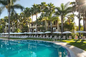 hotel blue bay banus - puerto banus